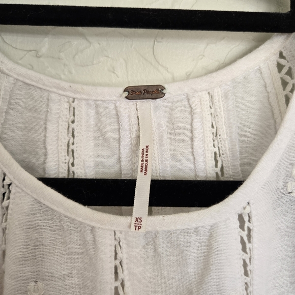 Free People Eyelet Lace White Tied Side Top - Picture 8 of 8
